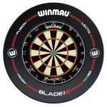 Darts tábla Winmau Blade 6 falvédővel, két szett nyíllal, startvonallal, kiszállóval