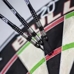 Darts szett steel Bull's Luna Triton 23g, 90% wolfrám