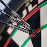 Darts szett steel Bull's Bronzo True 23g, 90% wolfrám