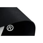 Dart gumi szőnyeg fa dobóléccel ONE80, 90cm széles, fekete, kék