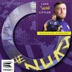 Darts falvédő Target Luke Littler 'The Nuke' lila