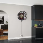 Darts falvédő Target fekete mintás, 2026