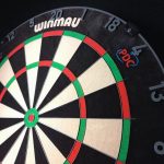 Darts tábla, Winmau BLADE 6 Triple core, verseny minőségű, sisalból, PDC logóval